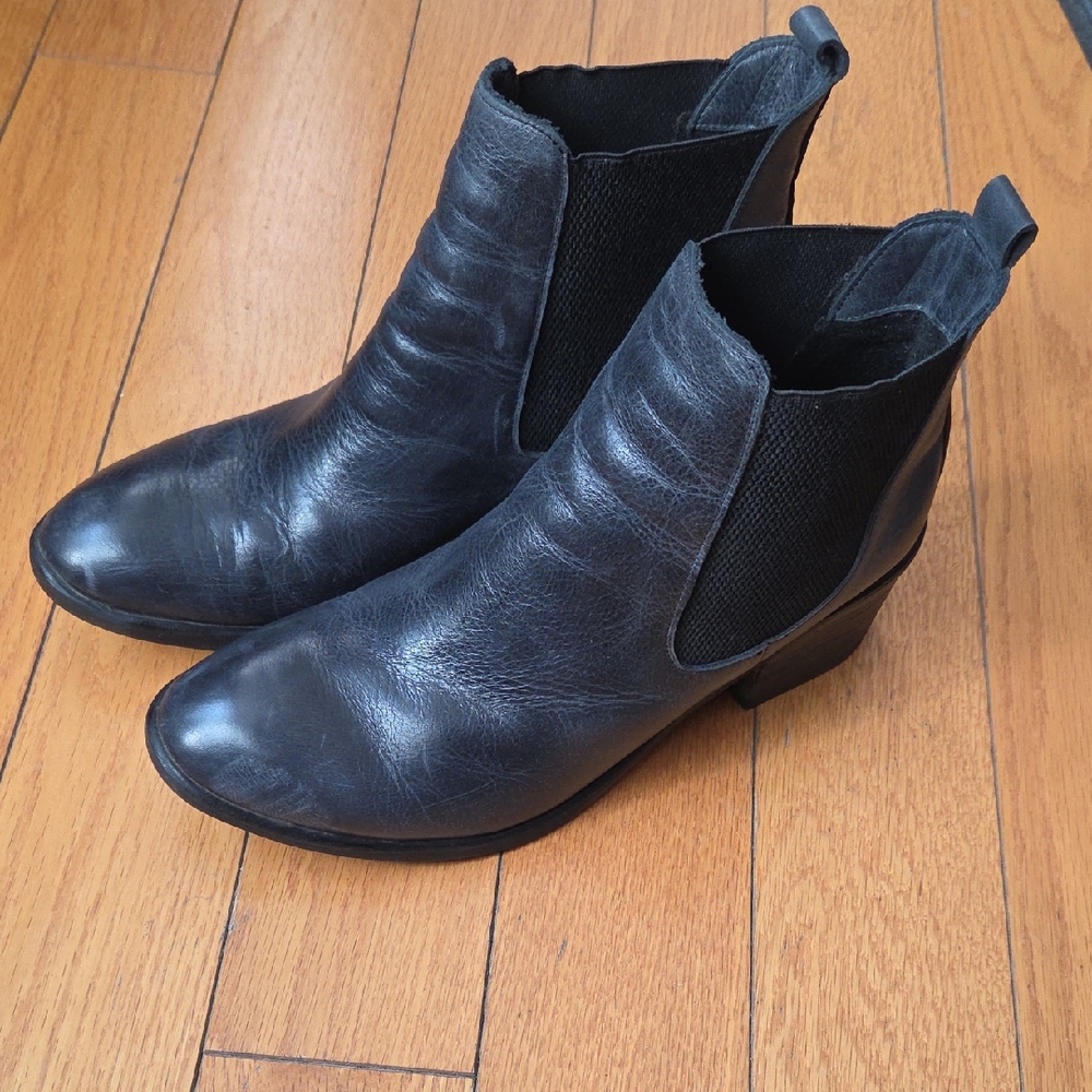 Dark Blue Leather Ankle Boots